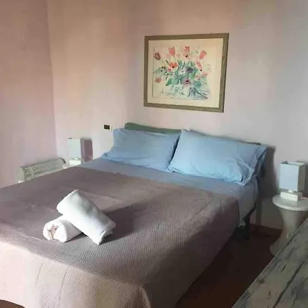 Old Town, 2 Bedrooms, 1 Living Room, Mezzanine With Bed Menton