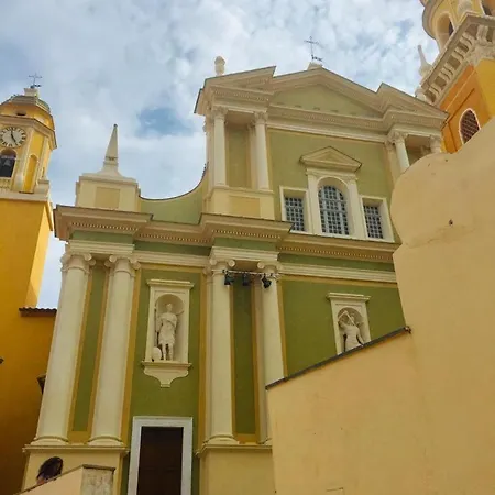 Appartement Old Town, 2 Bedrooms, 1 Living Room, Mezzanine With Bed *